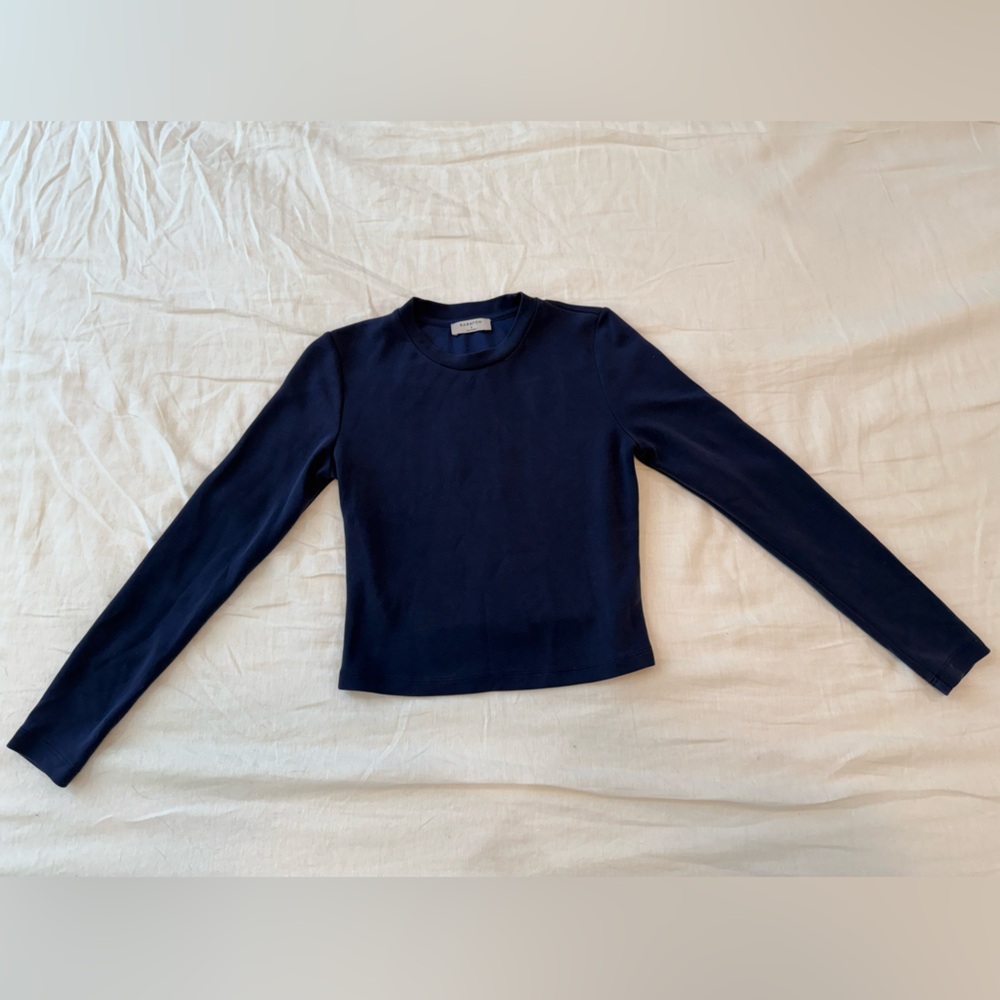 Babaton form fitted cropped top